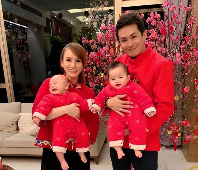 一天结婚十年后两位癌逝一位离婚ag九游会登录三个人十年前同(图23)