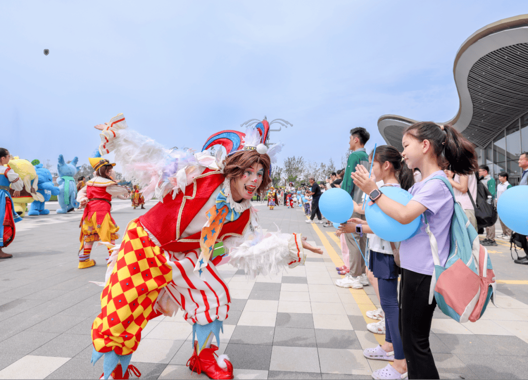 打卡青岛高新区宝藏游玩地j9国际听伍佰演唱会(图11)